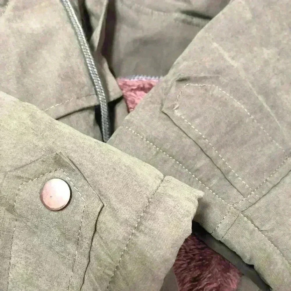 Women's Winter Olive Green Coat Hooded Warm Jacket with Fur Trim Size Medium - Picture 12 of 15